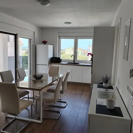 Apartment Petra