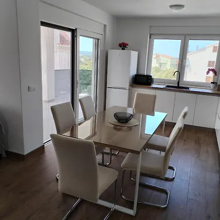 Apartment Petra